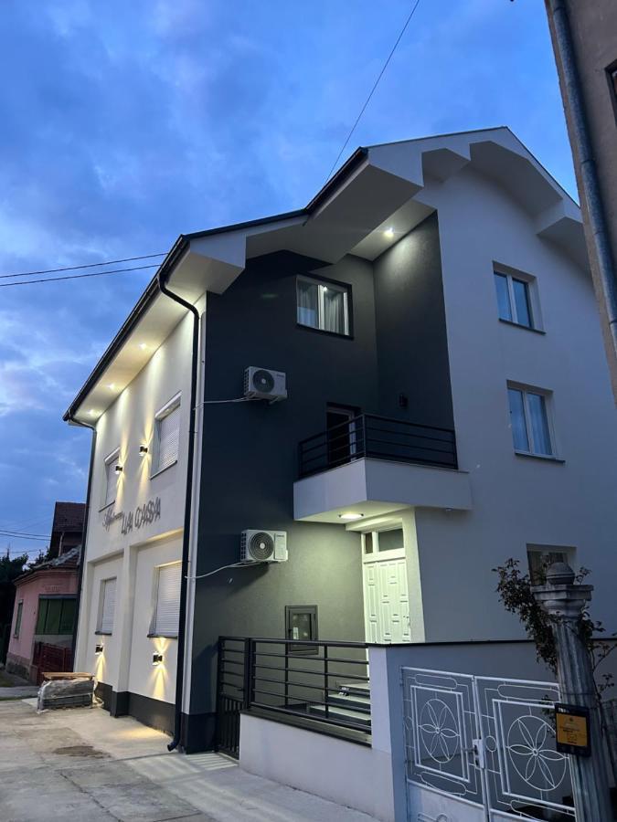 La Casa Apartments Jagodina Exteriör bild